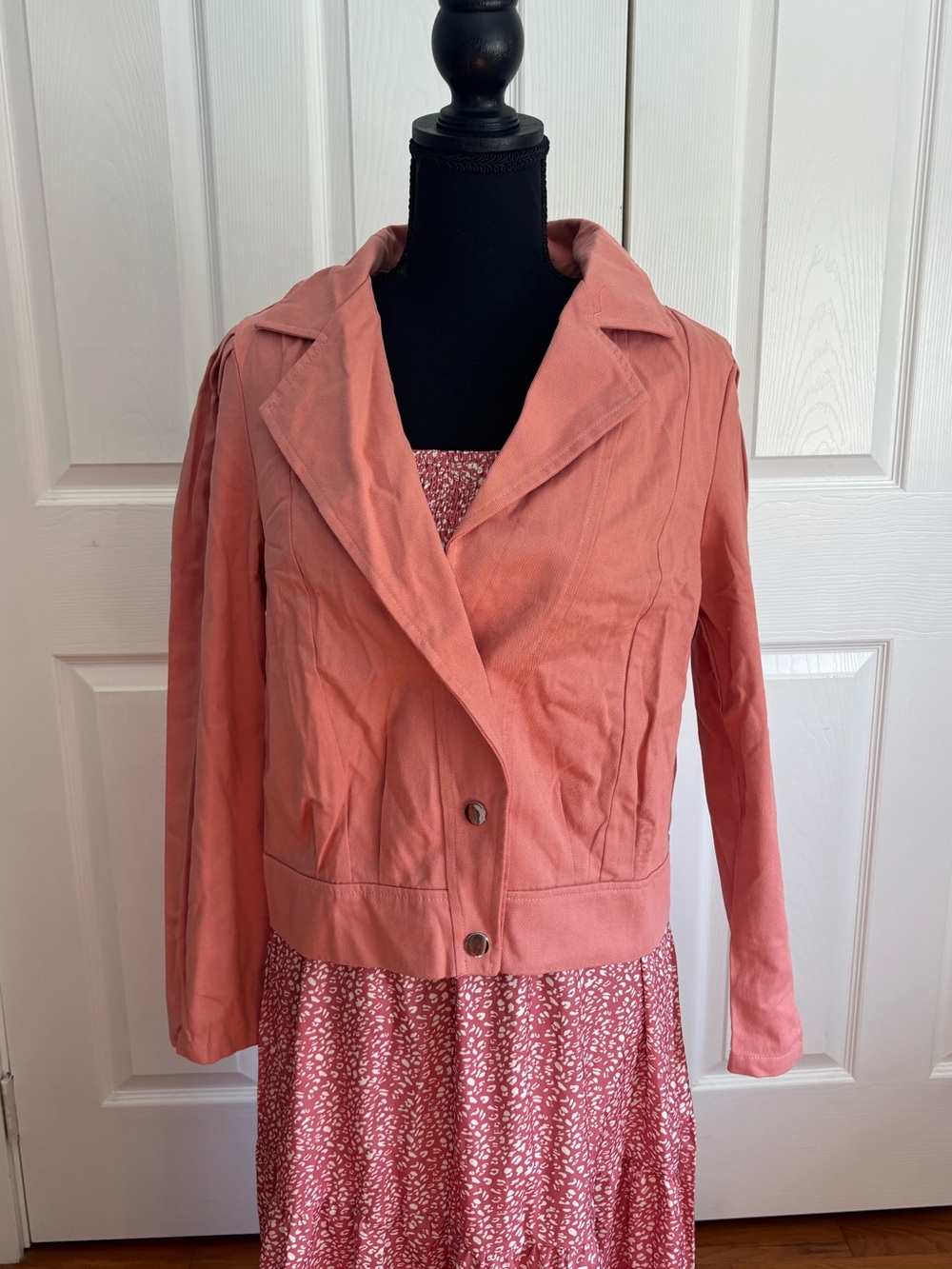 NWT Womens Pink Lightweight Button-Front Jacket